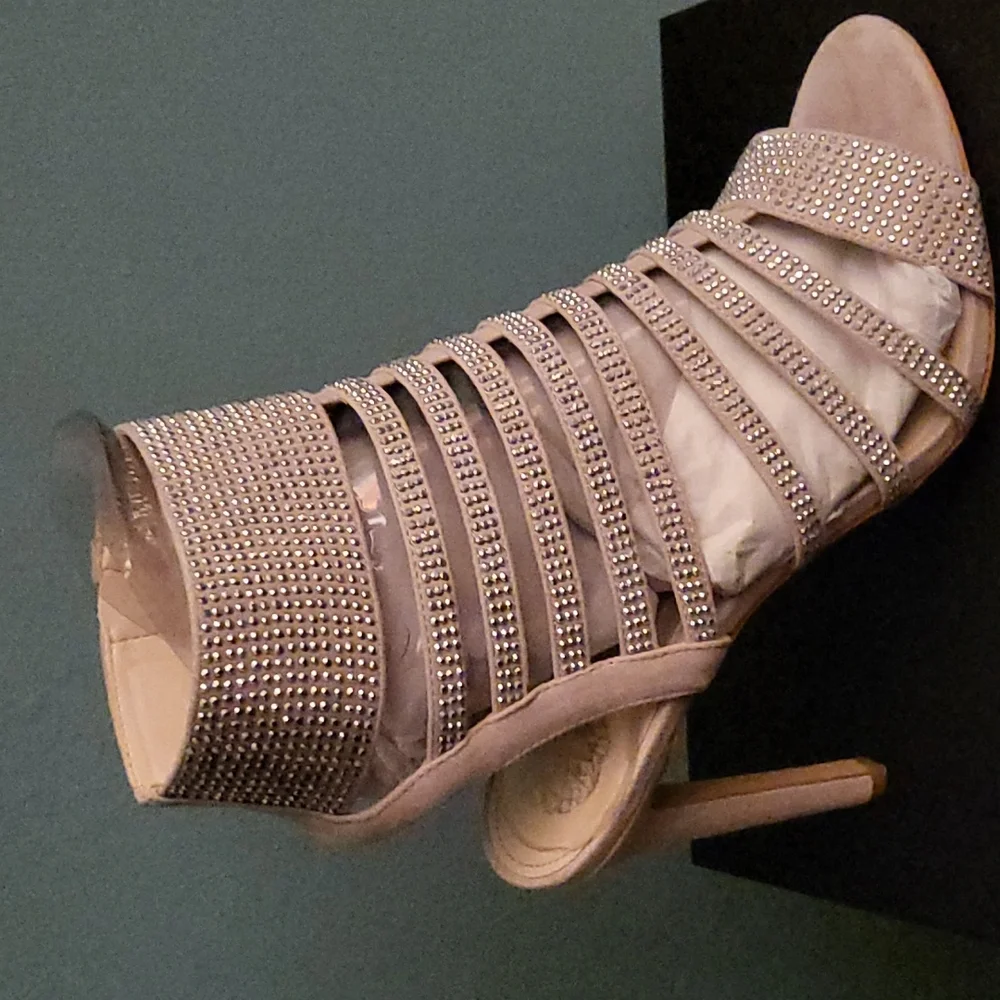 Shoes - Picture 1 of 1
